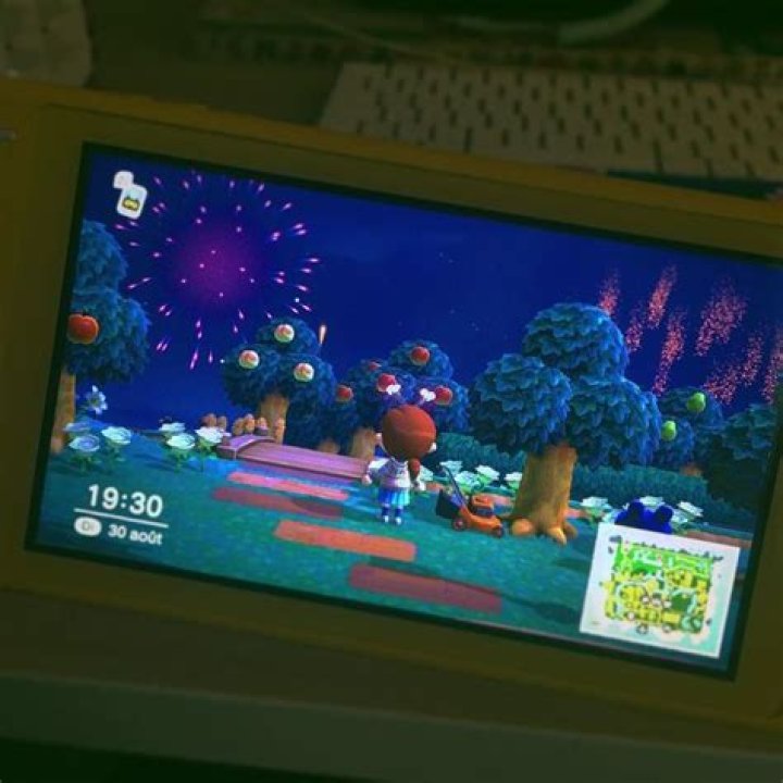 Animal Crossing New Horizons - How to Watch Fireworks acnh-fireworks