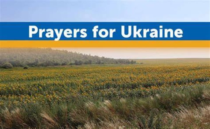 High five Pray for Ukraine