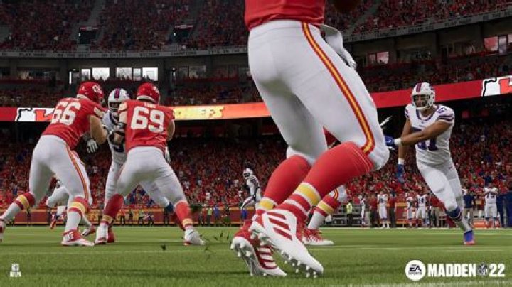 How to juke in Madden 22
