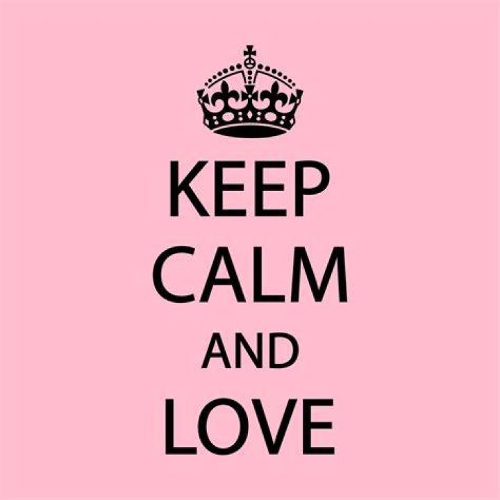 Keep calm and love the minions