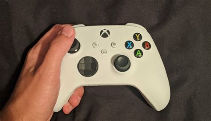 Xbox Series S Confirmed With Leaked White Controller